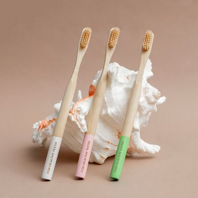 Зубная щетка для взрослых бамбуковая Green White Pink